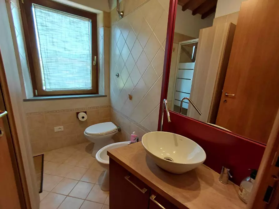 Immagine 21 di Terratetto in vendita  a Cascina