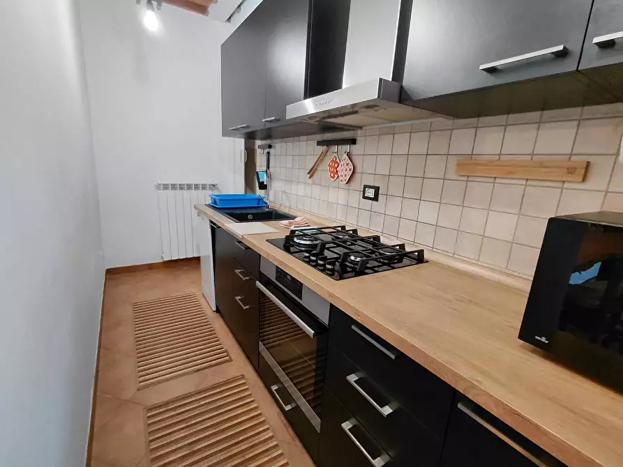 Immagine 19 di Terratetto in vendita  a Cascina