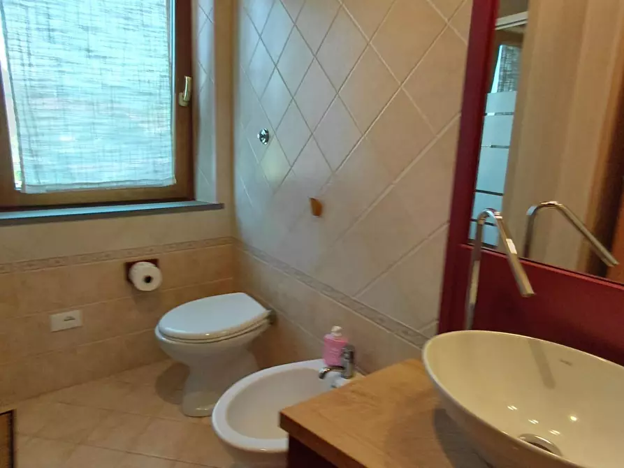 Immagine 24 di Terratetto in vendita  a Cascina