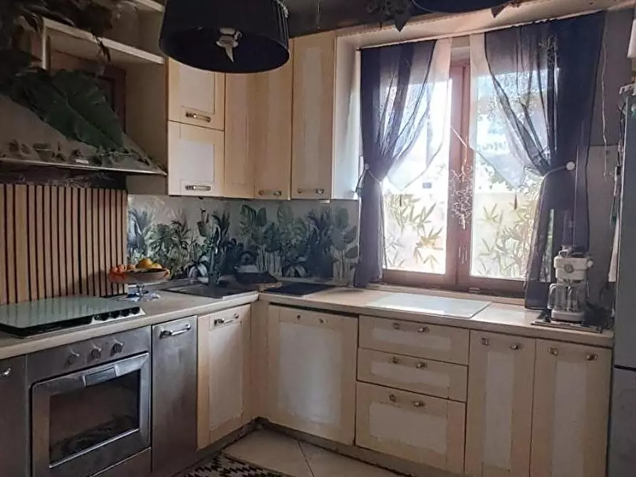 Immagine 9 di Villetta a schiera in vendita  a Calcinaia