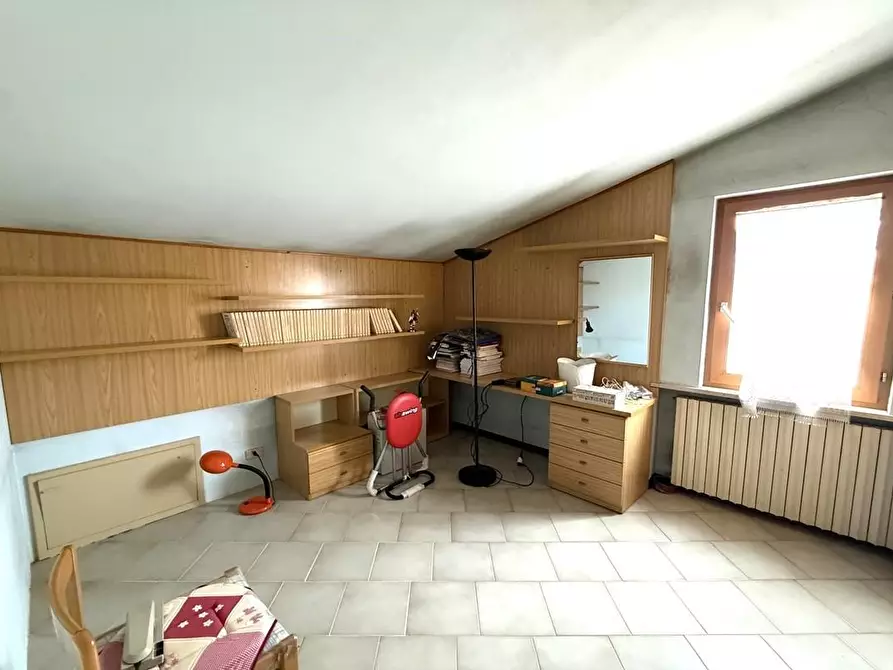 Immagine 11 di Appartamento in vendita  a Certaldo