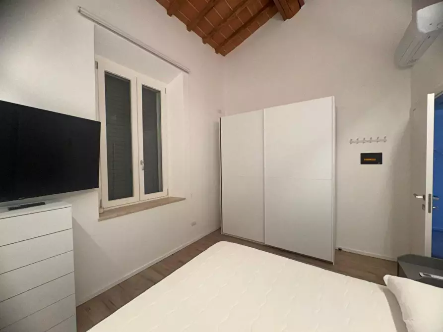 Immagine 11 di Appartamento in affitto  a Siena