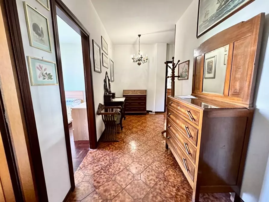 Immagine 27 di Appartamento in vendita  a Pisa