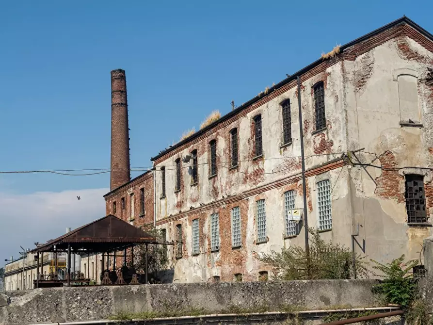 Immagine 1 di Capannone industriale in vendita  a Ivrea