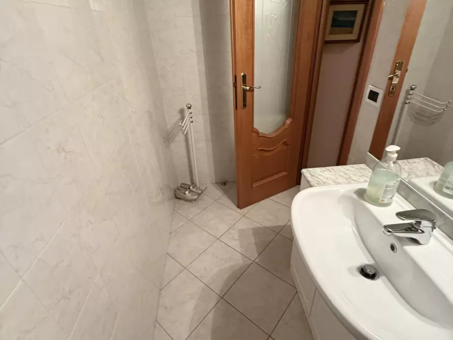 Immagine 6 di Appartamento in vendita  a Orbassano