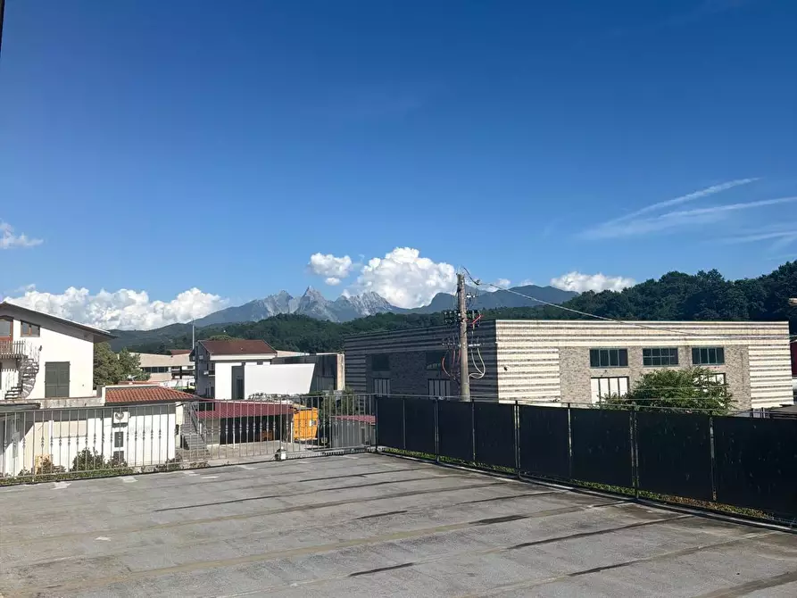 Immagine 18 di Villa in vendita  a Aulla