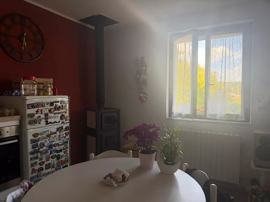 Immagine 4 di Villa in vendita  a Aulla