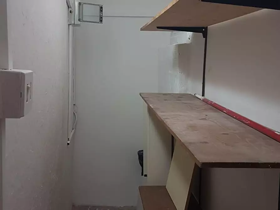 Immagine 9 di Appartamento in affitto  a Carrara