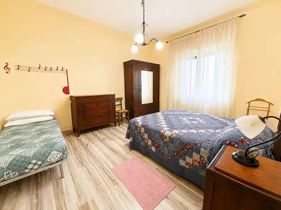 Immagine 21 di Appartamento in vendita  a Lajatico