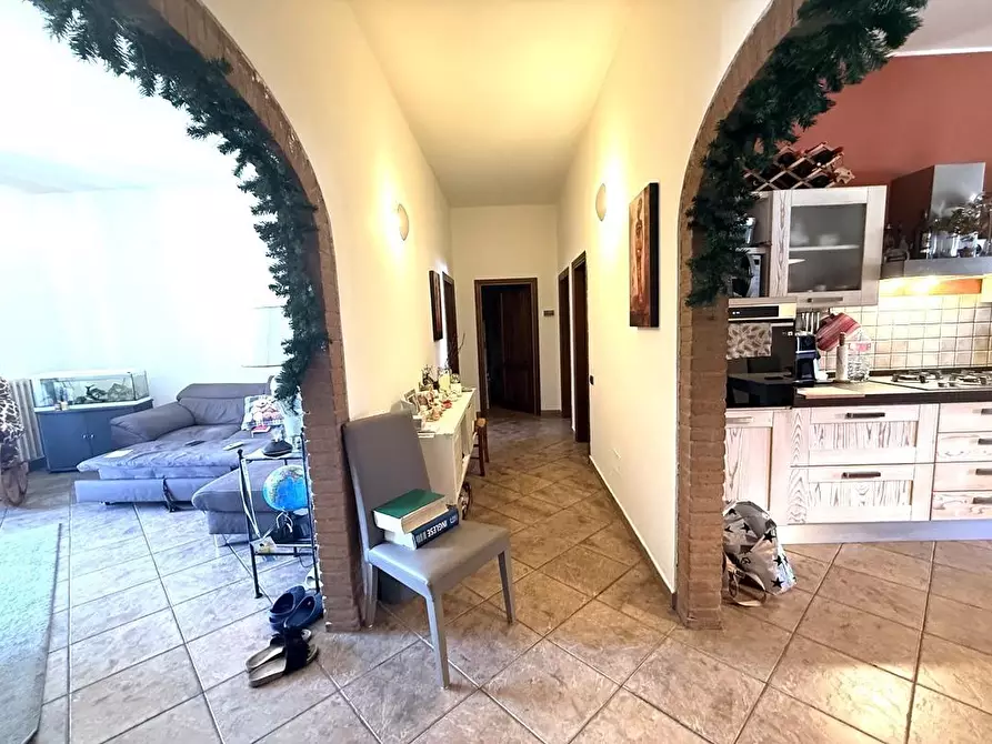Immagine 4 di Appartamento in vendita  a Certaldo