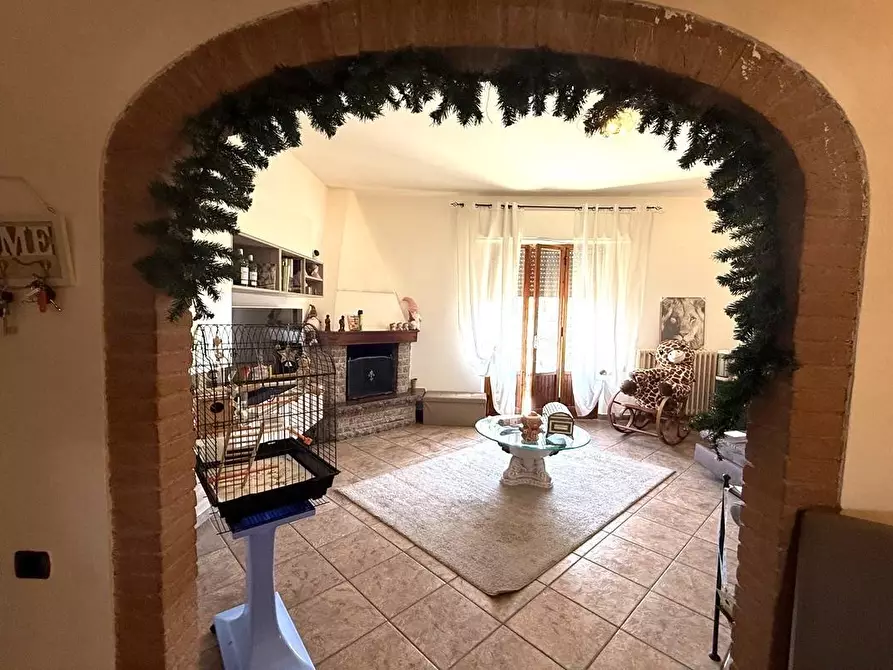 Immagine 11 di Appartamento in vendita  a Certaldo