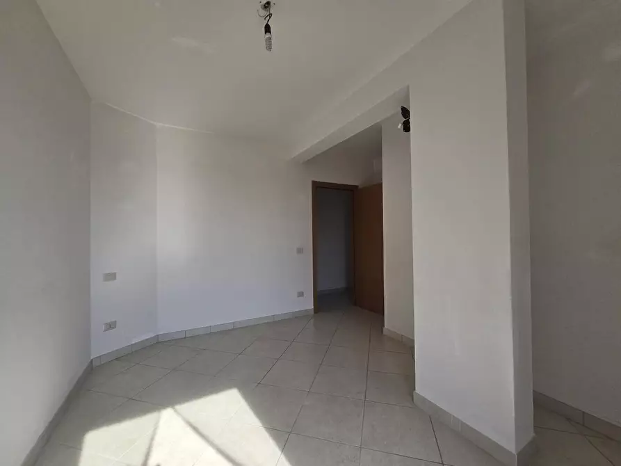 Immagine 18 di Appartamento in vendita  a Siena