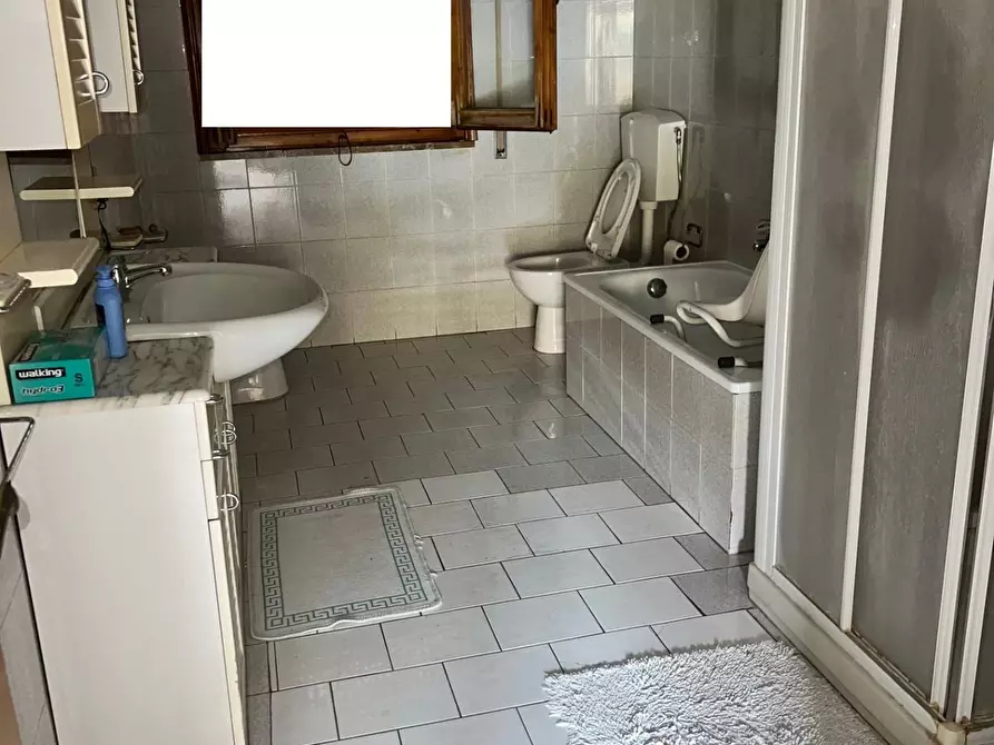 Immagine 6 di Casa indipendente in vendita  a Montelupo Fiorentino