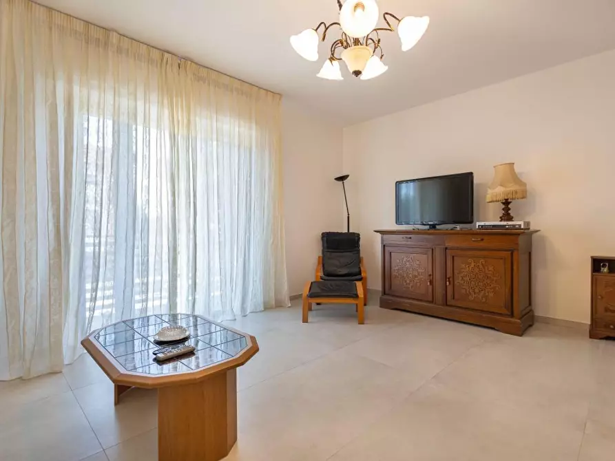 Immagine 4 di Appartamento in vendita  a Cascina