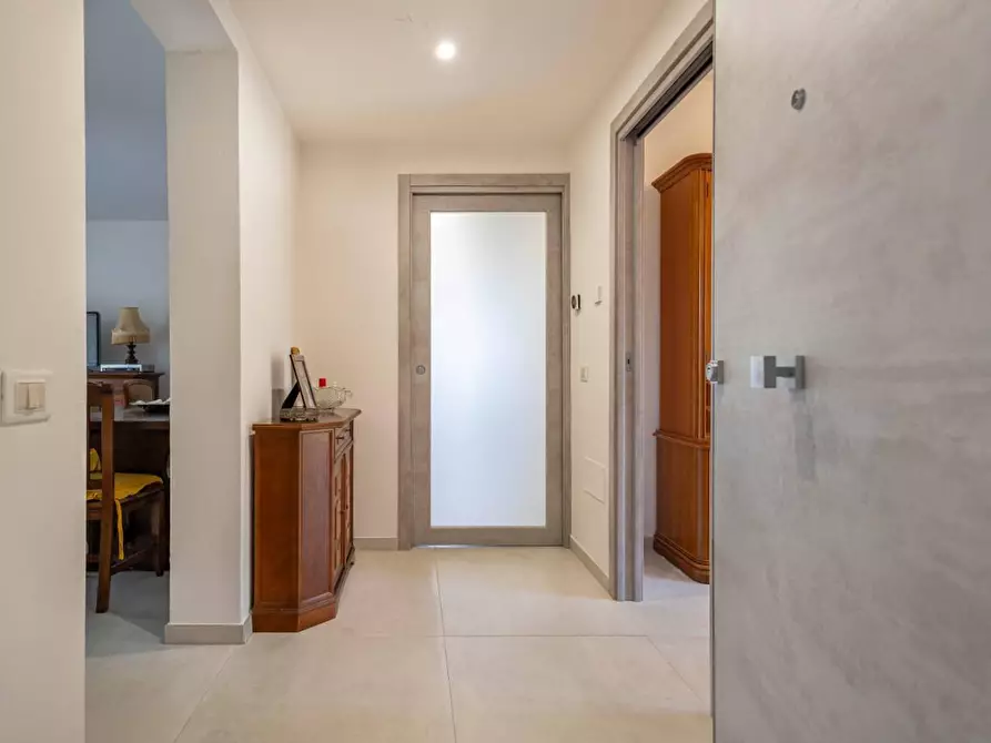 Immagine 3 di Appartamento in vendita  a Cascina