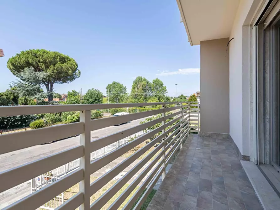 Immagine 8 di Appartamento in vendita  a Cascina