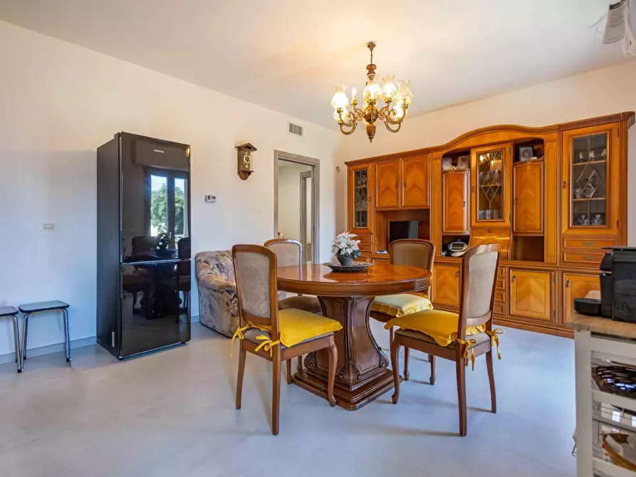 Immagine 5 di Appartamento in vendita  a Cascina