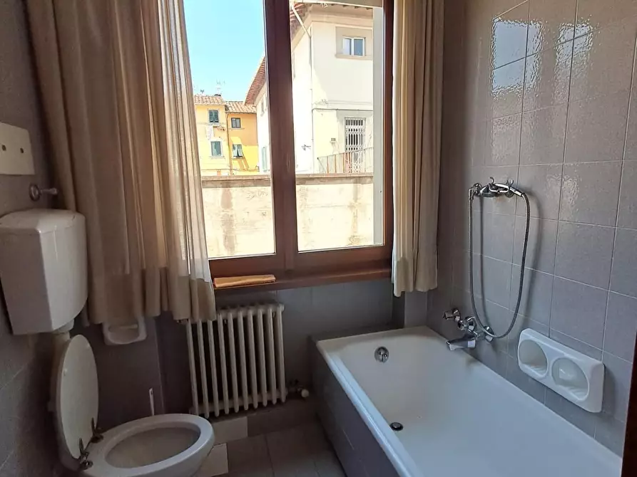 Immagine 41 di Appartamento in vendita  a Santa Croce Sull'arno