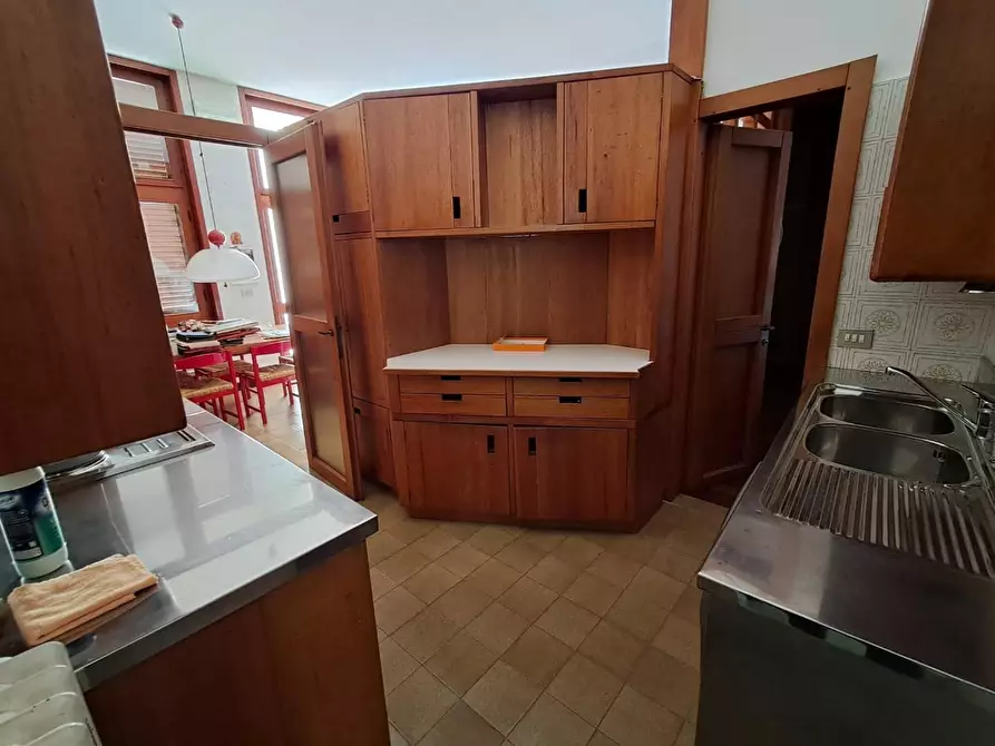 Immagine 23 di Appartamento in vendita  a Santa Croce Sull'arno