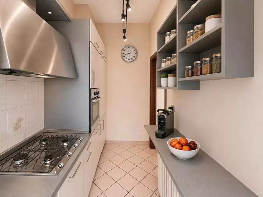 Immagine 8 di Villa in vendita  a Lucca