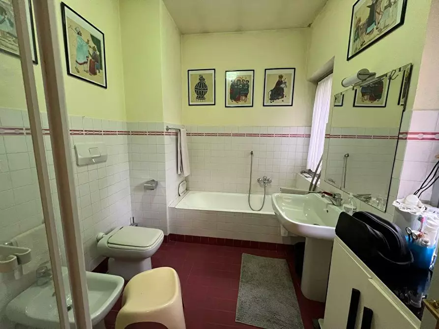 Immagine 14 di Villa in vendita  a Torino