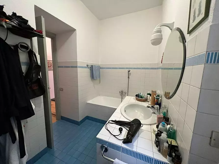 Immagine 23 di Villa in vendita  a Torino