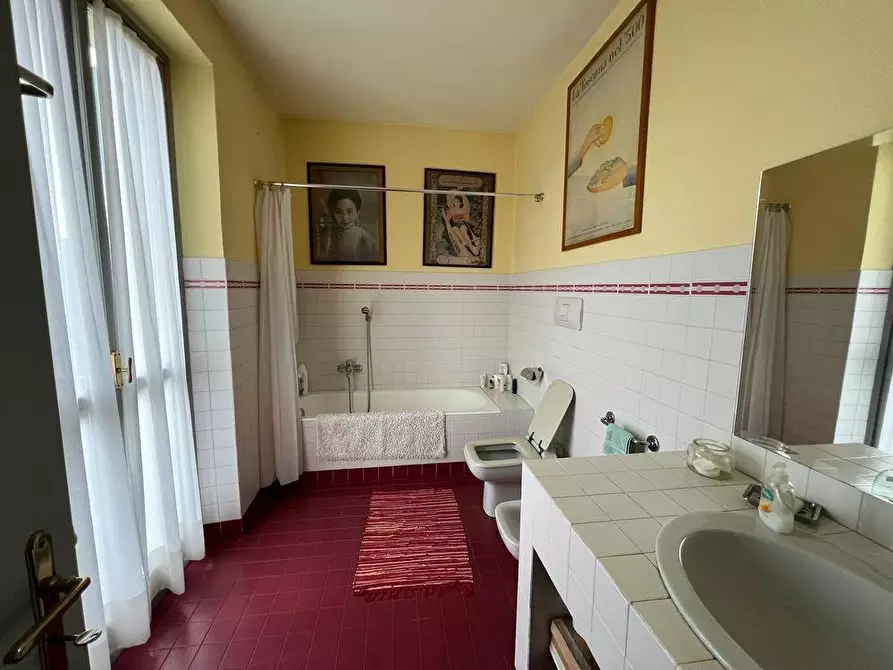 Immagine 17 di Villa in vendita  a Torino