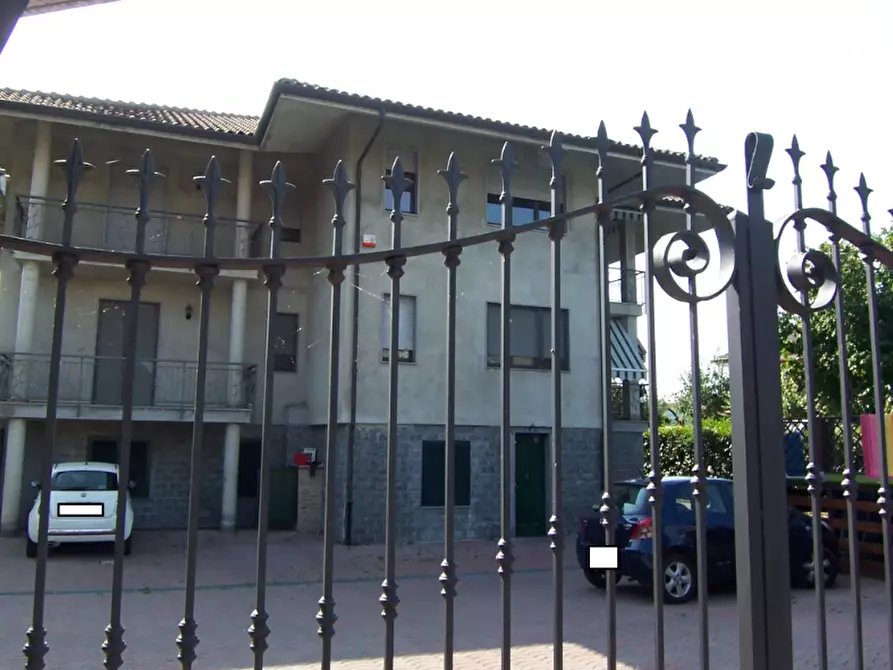 Immagine 3 di Appartamento in vendita  a San Francesco Al Campo