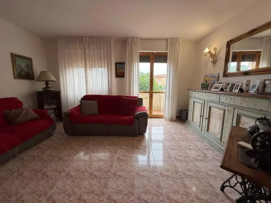 Immagine 18 di Villetta a schiera in vendita  a Calcinaia
