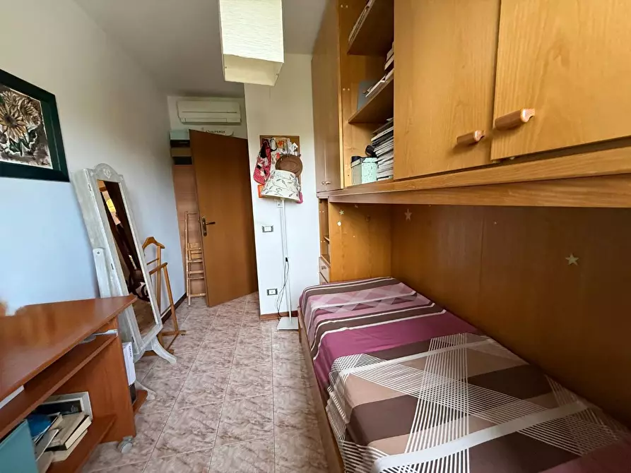 Immagine 14 di Villetta a schiera in vendita  a Calcinaia