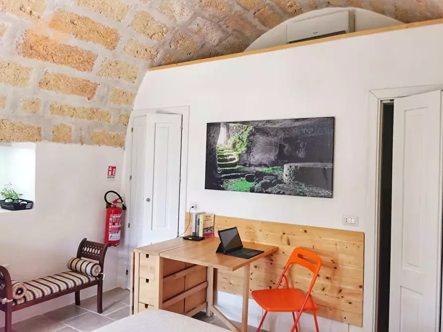 Immagine 35 di Baita in vendita  a Alessano