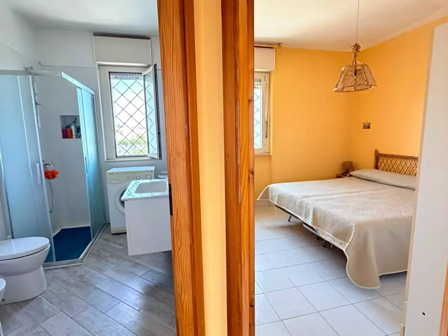 Immagine 34 di Casa bifamiliare in vendita  a Lecce