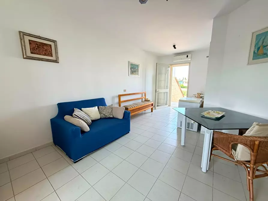 Immagine 18 di Casa bifamiliare in vendita  a Lecce
