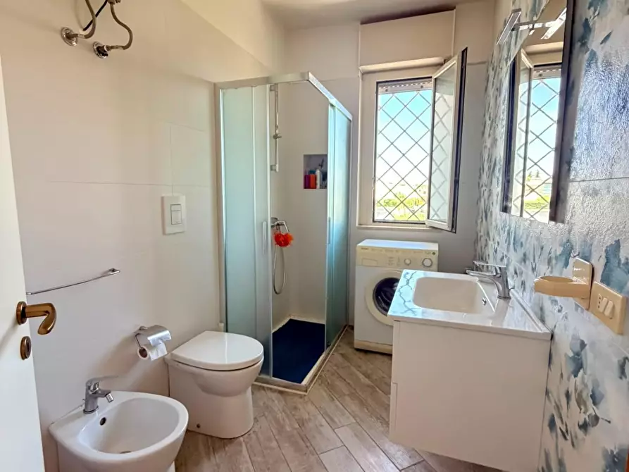 Immagine 44 di Casa bifamiliare in vendita  a Lecce