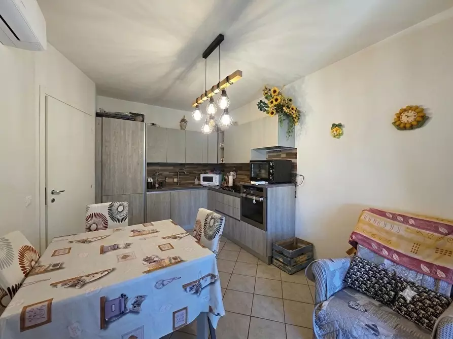 Immagine 2 di Appartamento in vendita  a Crespina Lorenzana