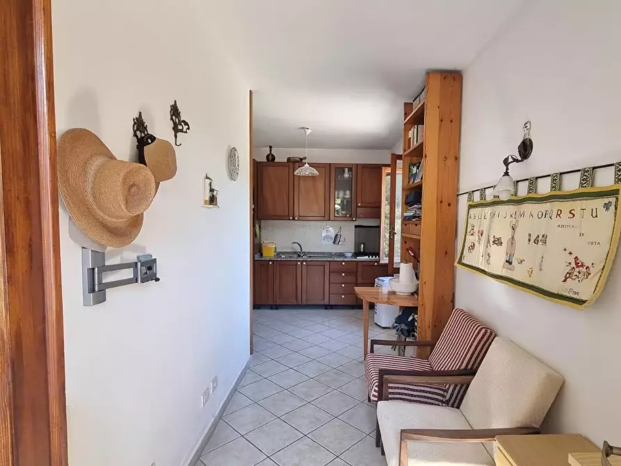 Immagine 14 di Appartamento in vendita  a Marciana