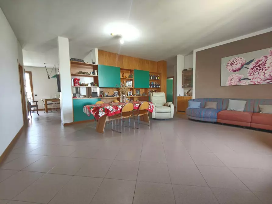 Immagine 8 di Casa indipendente in vendita  a Cerreto Guidi
