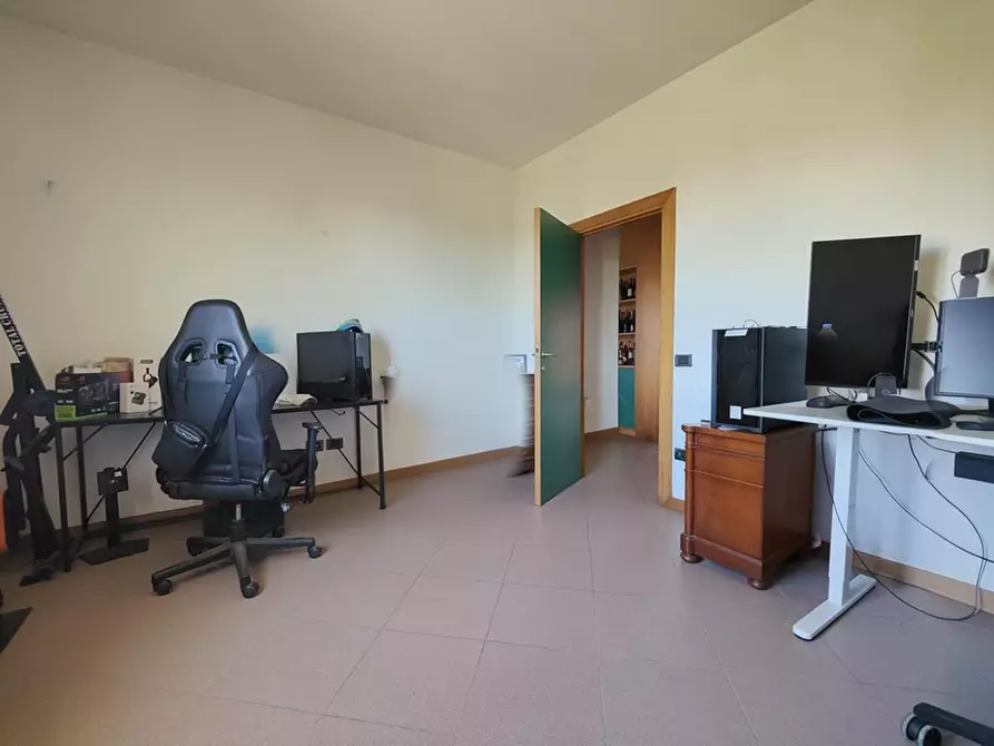Immagine 10 di Casa indipendente in vendita  a Cerreto Guidi