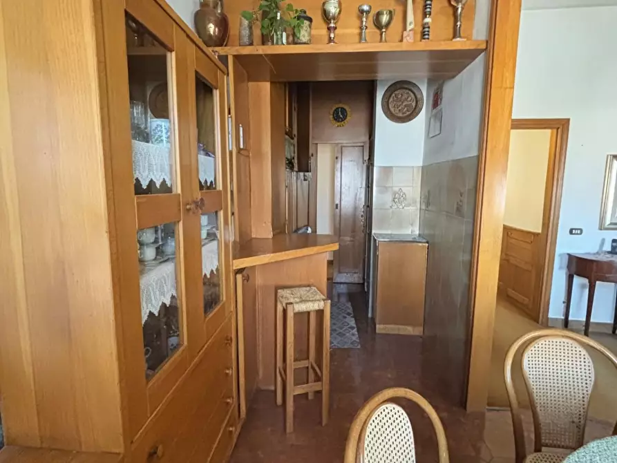Immagine 10 di Villa in vendita  a Cascina