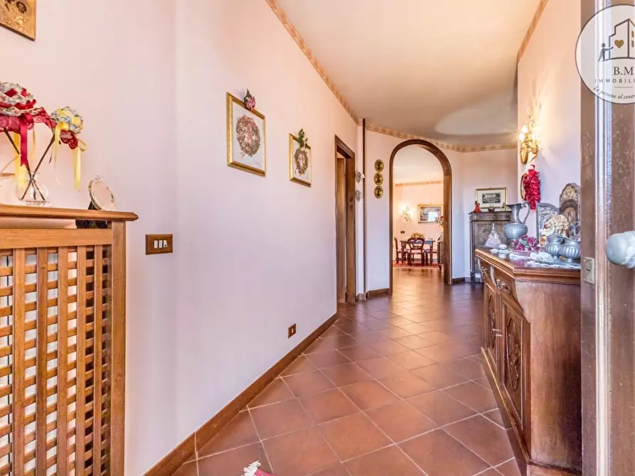 Immagine 10 di Villa in vendita  a Rignano Flaminio