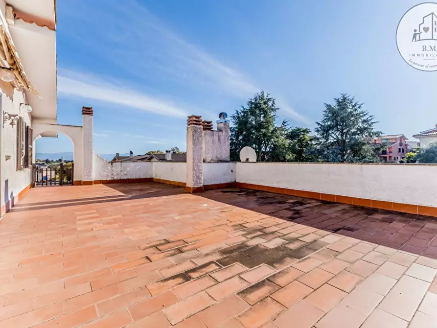 Immagine 37 di Villa in vendita  a Rignano Flaminio