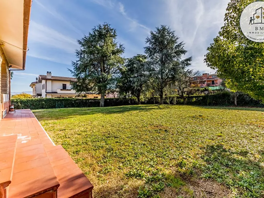 Immagine 36 di Villa in vendita  a Rignano Flaminio
