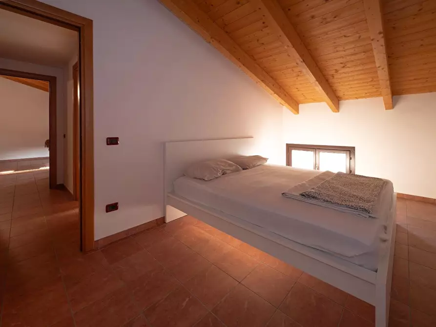 Immagine 19 di Casa bifamiliare in vendita  a Sant'ilario D'enza