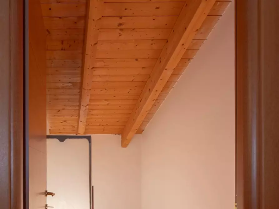 Immagine 18 di Casa bifamiliare in vendita  a Sant'ilario D'enza