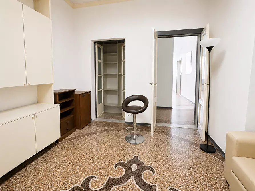 Immagine 8 di Appartamento in vendita  a Pontedera