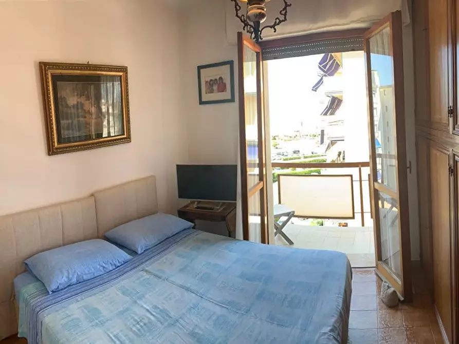 Immagine 21 di Appartamento in affitto  a Viareggio