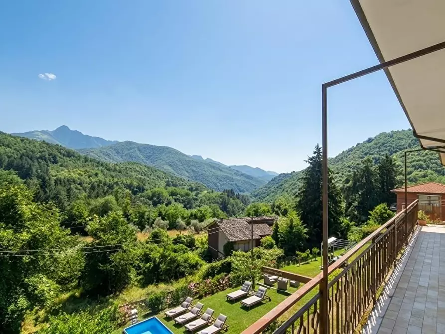 Immagine 8 di Terratetto in vendita  a Casola In Lunigiana