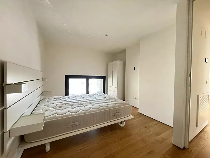 Immagine 38 di Appartamento in vendita  a Firenze