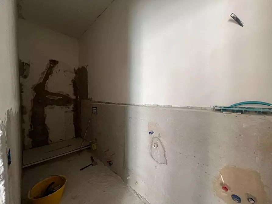Immagine 6 di Appartamento in vendita  a Firenze