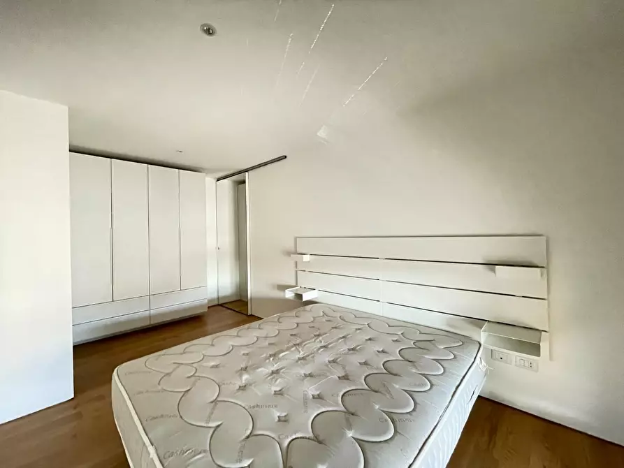 Immagine 40 di Appartamento in vendita  a Firenze